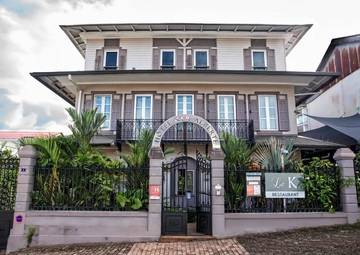 Hôtel pour 2 personnes, avec piscine ainsi que vue et jardin à Cayenne