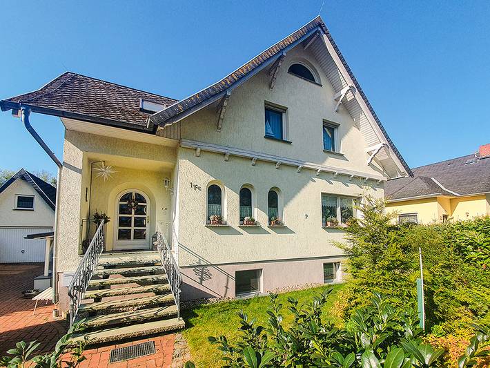 Ferienwohnung für 2 Personen, mit Sauna und Terrasse sowie Garten am Plauer See