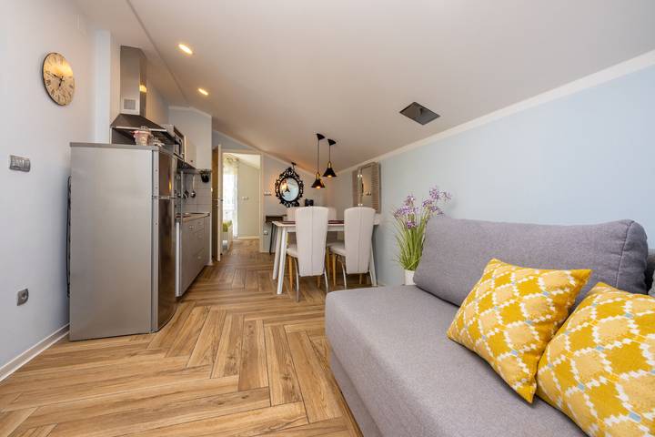 Ferienwohnung für 4 Personen, mit Terrasse und Pool, mit Haustier - 1