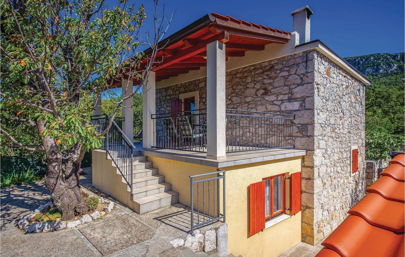 Reizendes 100 m² großes Ferienhaus mit Pool, WLAN und in Küstennähe in Crikvenica, Primorje-Gorski Kotar