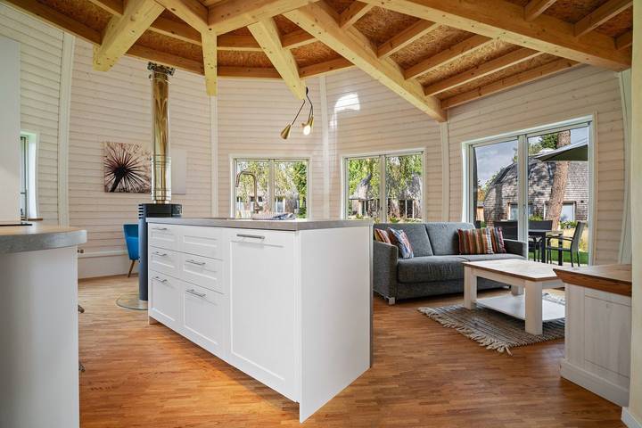 Ferienhaus für 6 Personen, mit Terrasse und Garten sowie Sauna in Penzlin - 4