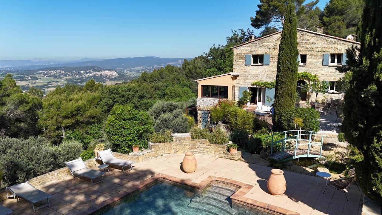 Double Room in Le Beausset, Côte méditerranéenne (France)