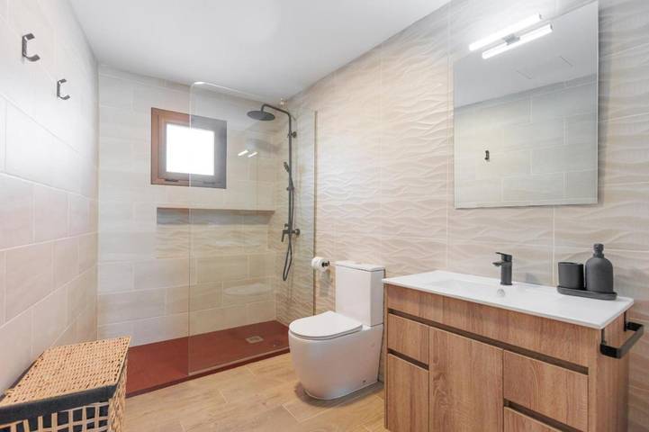 Casa rural para 5 personas, con Terraza además de Jardín y Vistas en Puerto del Rosario - 2