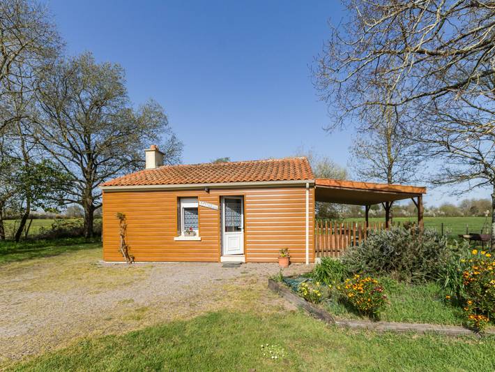 Gîte pour 2 personnes, avec Terrasse et Jardin à Frossay