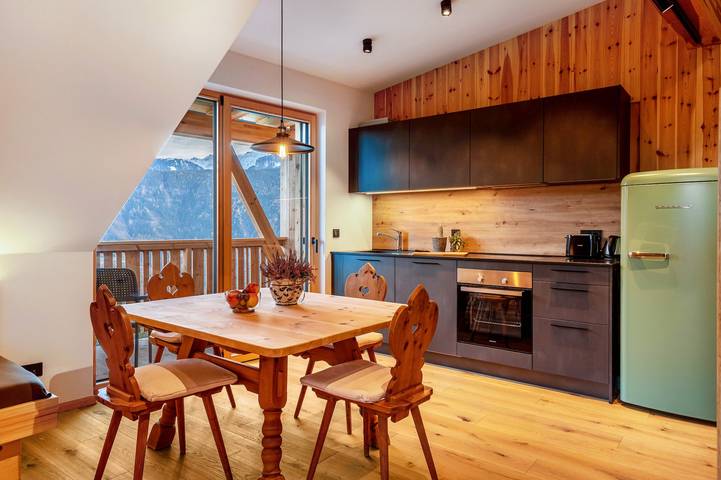 Entire apartment, Apartment 'Rotwandterhof Bienenstock' with Mountain View, Shared Garden and Wi-Fi in Ritten, Dolomiti Superski