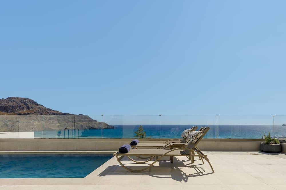 Pearl Villa Iii, redefined island chic!Private Heated Pool & Bbq! in Plakias, Rethymno en omgeving