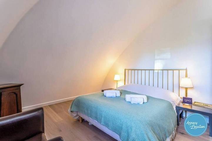 Apartamento entero, Apartment Noblemaire – Steps from Lake Annecy in Talloires-Montmin, Región de Annecy