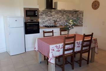 Gîte pour 2 personnes, avec balcon à Saint-Genest-de-Beauzon