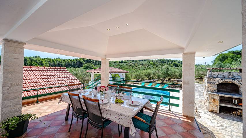 Villa pour 6 personnes, avec terrasse et jardin en Korcula - 4