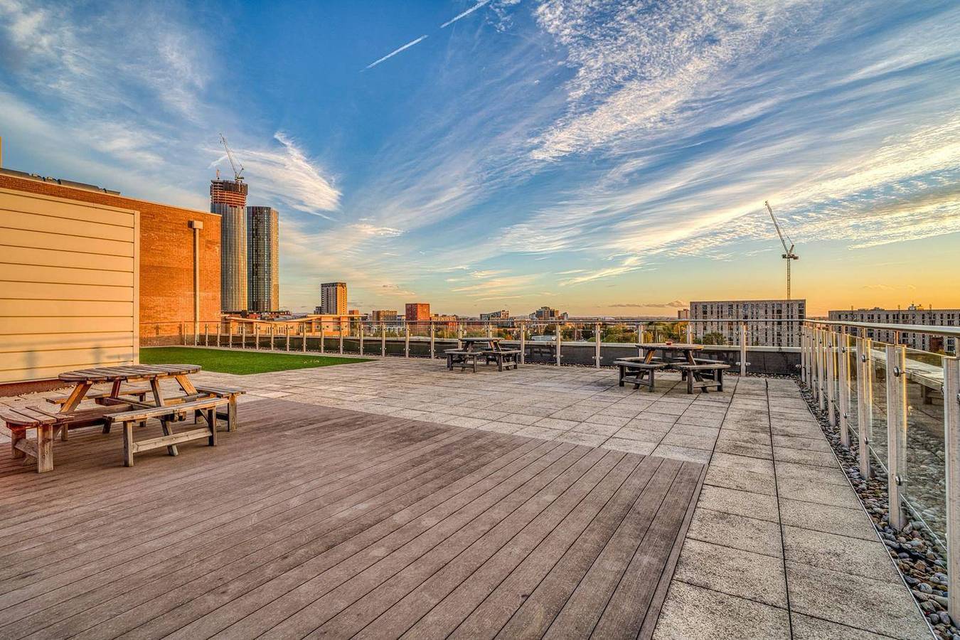 Appartement de vacances entier, Rooftop View Salford Apartment - Near City Centre in Grand Manchester