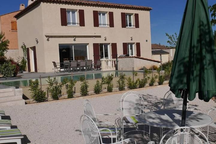 Maison de vacances pour 9 personnes, avec terrasse et jardin - 1
