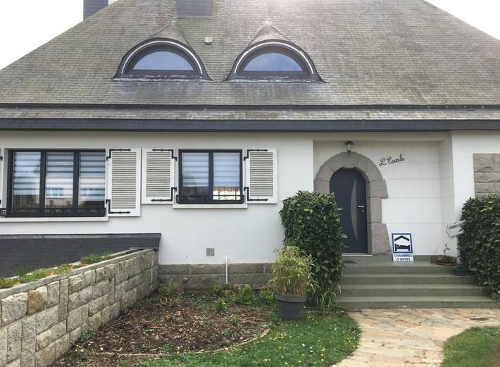 Chambre d’hôte pour 2 personnes, avec jardin à Bourg-des-Comptes
