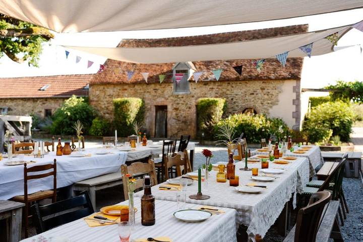 Gîte pour 4 personnes, avec jardin et sauna ainsi que vue et piscine, animaux acceptés à Saint-Désiré - 3