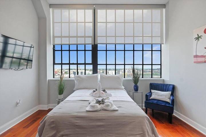 Apartamento para 2 personas, con piscina y terraza, Se admiten mascotas en Filadelfia