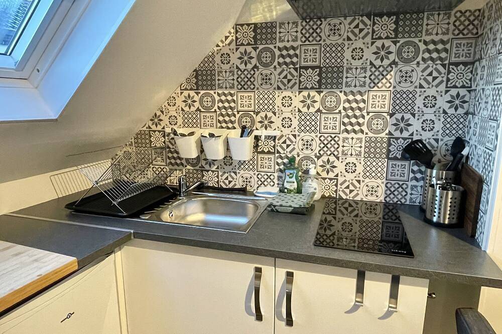 Ganze Wohnung, Studio Équipé Dans une Maison de Pêcheur Classée. Proche Centre et Plage in Petit-Fort-Philippe, Gravelines