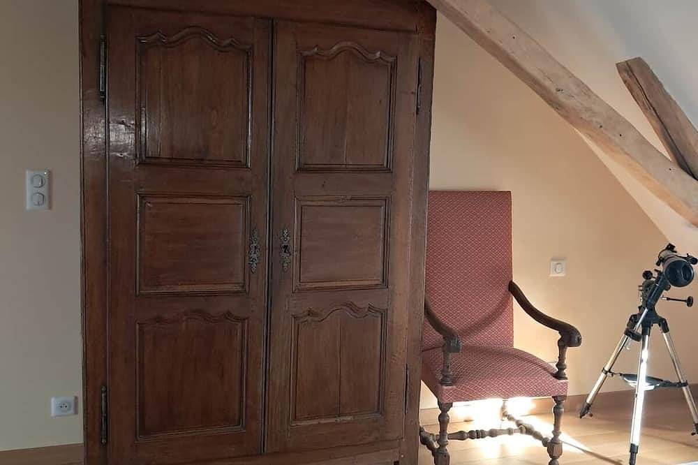 Apartamento entero, Loft a 16 km de las 24 Horas de Le Mans - Wifi - Aparcamient in Écommoy, Sarthe