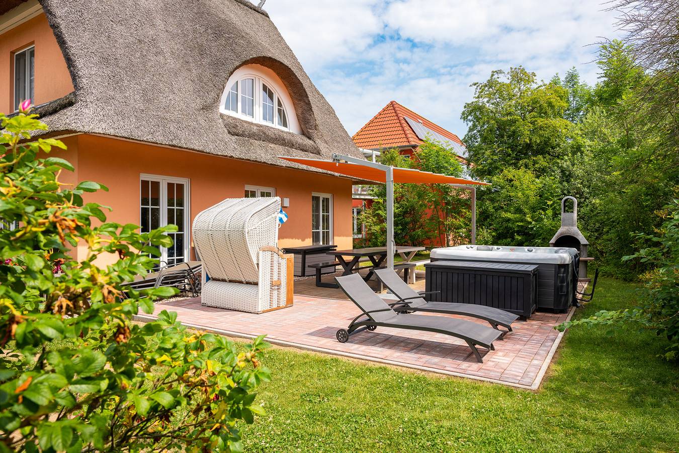 C 8 Reethaus Remy -Luxus mit Schwimmbad Dampfbad und Saunen und großen Grundstück exklusiv in Gramkow, Hohenkirchen