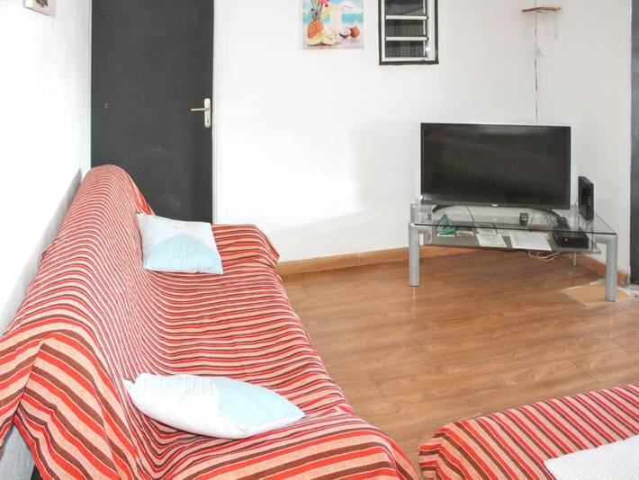 Location de vacances pour 6 personnes, avec terrasse dans Saint-Gilles les Bains - 4