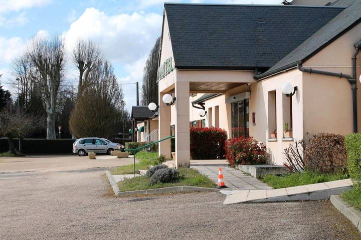Hôtel pour 2 personnes, avec jardin, animaux acceptés à Ferrières-en-Gâtinais - 3