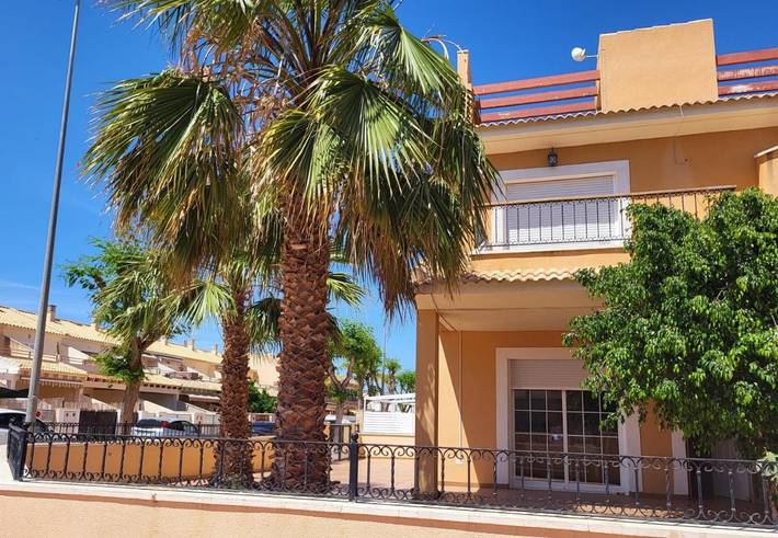 Casa de vacaciones para 8 personas, con jardín y piscina - 1