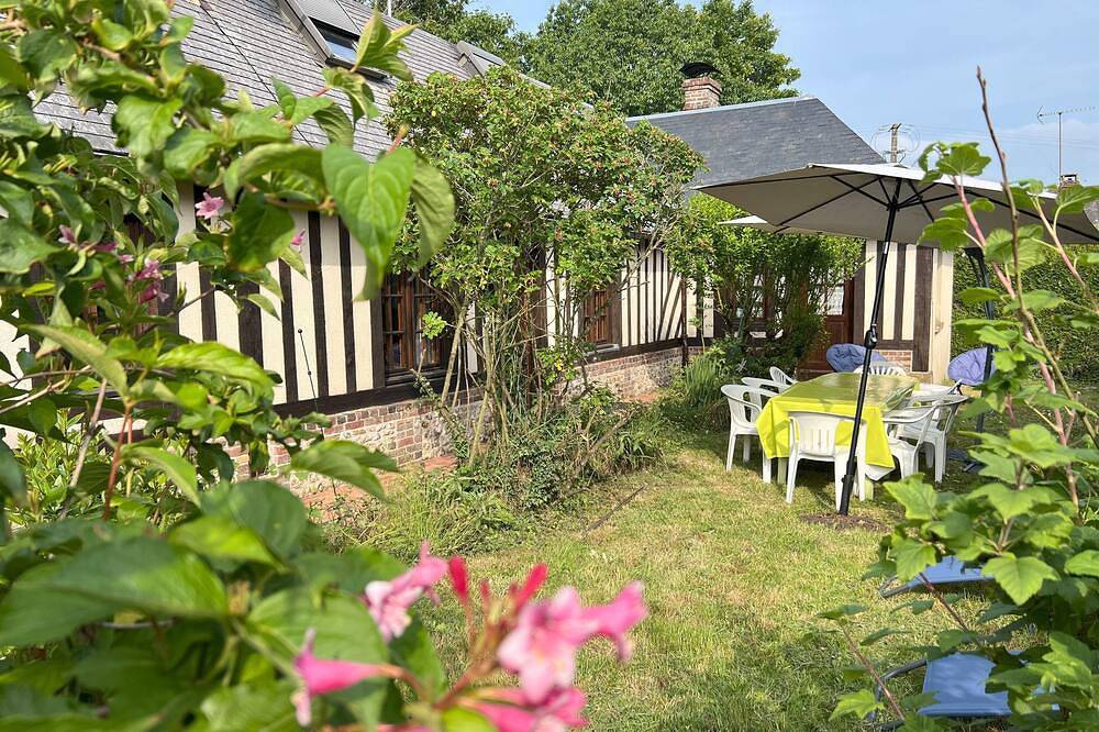 Longère normande Les Glacières - maison de famille à 25 mn de la mer - 9 pers in Le Pin (Calvados), Région de Lisieux