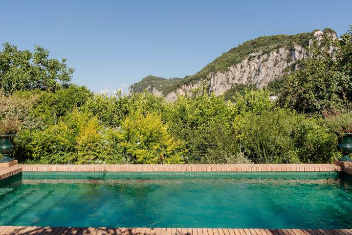 Gîte pour 4 personnes, avec terrasse et jardin à Capri - 3