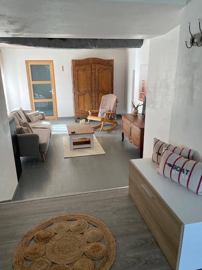 Location de vacances pour 6 personnes, avec jardin à Camlez