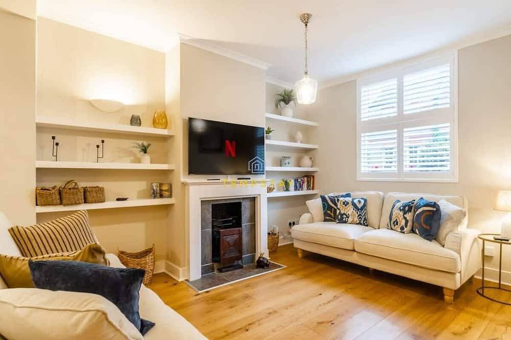 Stylish 3 Bed Cottage❤Walk 2 All Sights & High St in Windsor, Berkshire
