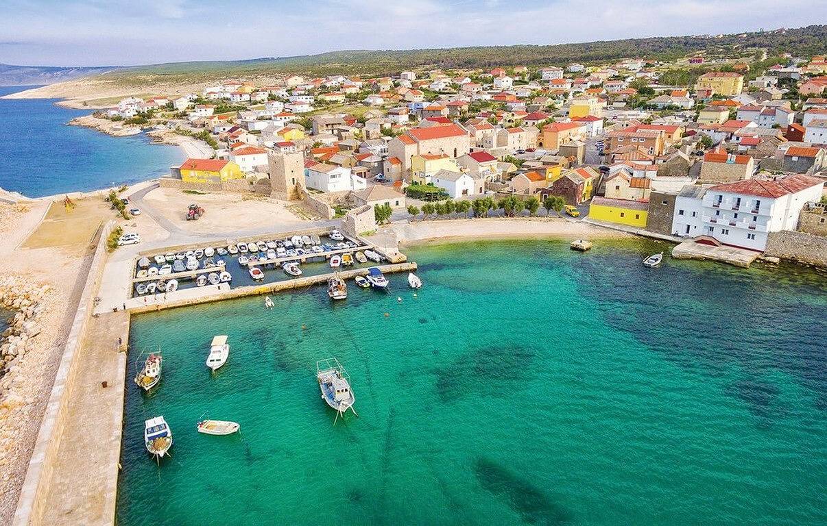 Ganze Wohnung, Apartman s terasom in Razanac, Zadar