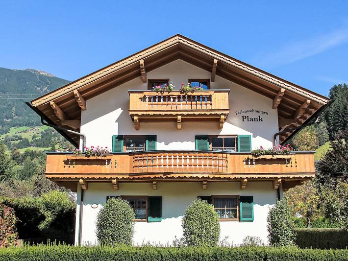 Ferienwohnung für 4 Personen, mit Balkon und Garten im Ski-Optimal Hochzillertal