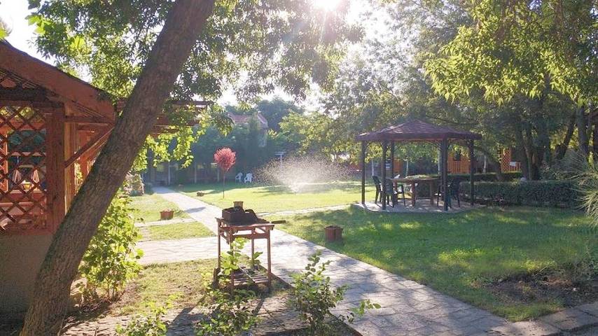 Camping pour 4 personnes, avec Terrasse et Jardin en Bulgarie - 3