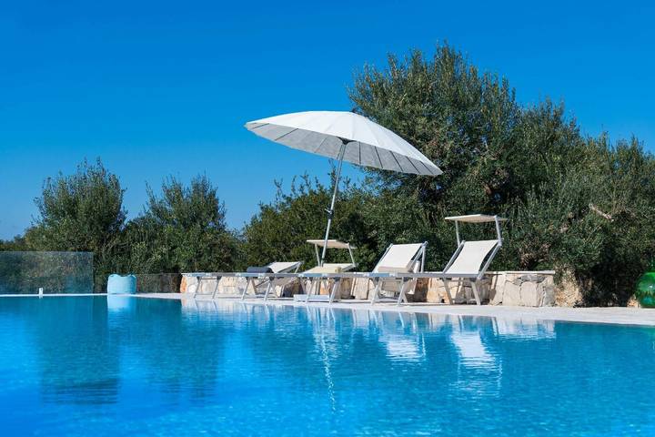 Location de vacances pour 8 personnes, avec piscine à Casarano - 2