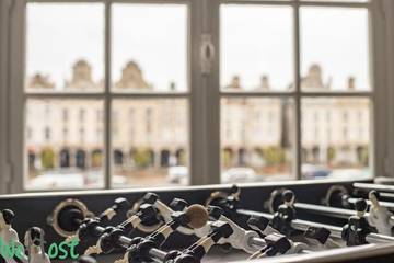 Gîte pour 16 personnes, avec vue et terrasse à Arras
