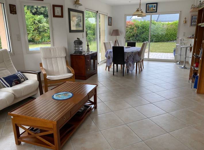 Gîte pour 4 personnes, avec terrasse et jardin à Combrit - 2