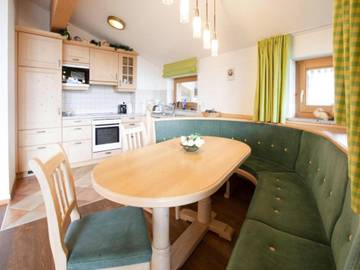 Chalet voor 4 Personen in Kitzbüheler Alpen, Zillertal, Afbeelding 1