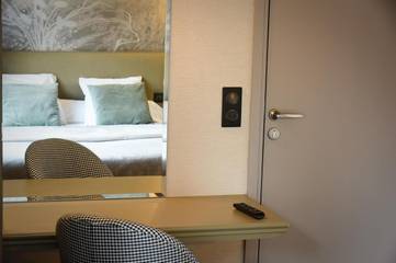 Hôtel pour 3 personnes, avec jardin à Viarmes