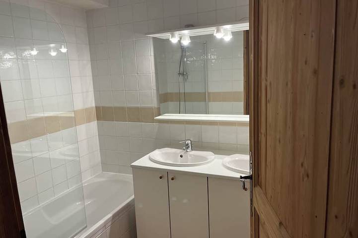 Apartamento entero, Bien situado, relajado, familiar, un excelente lugar para esquiar, esquí en las pistas de esquí, in Station de Morillon, Grand Massif