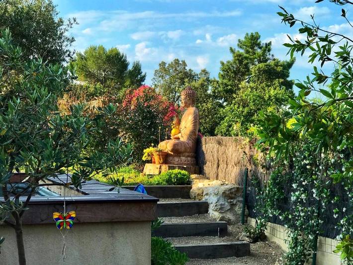 Gîte pour 4 personnes, avec jardin ainsi que vue et piscine à Roquefort-les-Pins - 2