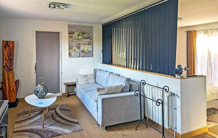 Chambre d’hôte pour 2 personnes, avec piscine ainsi que jardin et vue à Valensole - 3