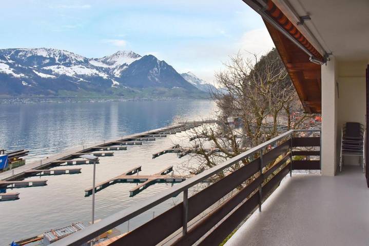 Gîte pour 4 personnes, avec Balcon et Terrasse ainsi que Vue sur le lac et Vue à Gersau