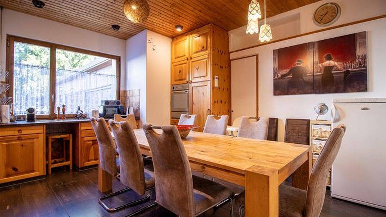 Apartamento vacacional entero, Apartamento de vacaciones para 10 personas con balcón in Arosa (Grisones), Plessur alps