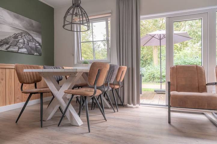 Ferienhaus für 6 Personen, mit Seeblick und Terrasse sowie Balkon/Terrasse in Goeree-Overflakkee - 3