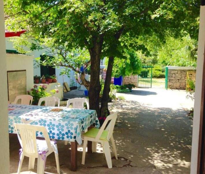 Camping für 3 Personen, mit Garten und Ausblick in Starigrad - 4