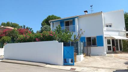Gîte pour 5 personnes, avec terrasse à Montbazin