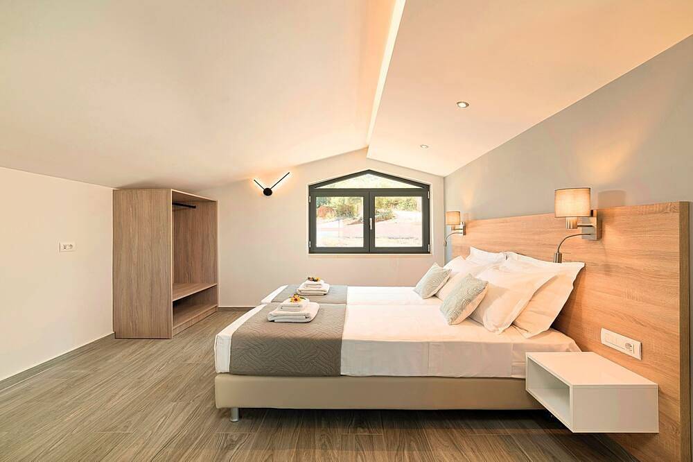 Moonlight Maxima Villa 2 Heated Pools 30 guests in Chania region