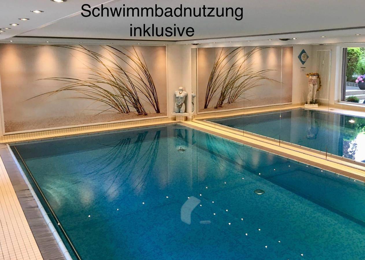 Ganze Wohnung, Appartementresidenz am Kurpark - Ferienwohnungen mit Pool & Sauna & Garage in Bad Salzuflen, Kreis Lippe