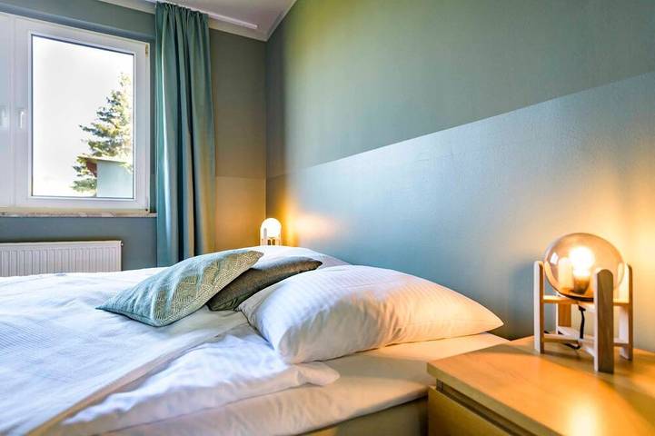Haus am See - Pommernhaus am See mit Seeblick, Sauna, Kamin, Ruderboot in Luckow, Vorpommern Greifswald
