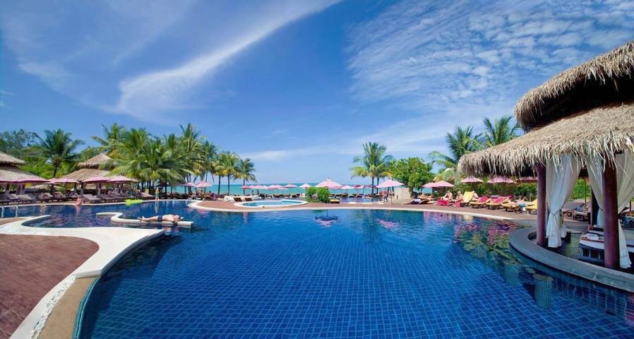 Bungalow für 10 Personen, mit Sauna und Whirlpool sowie Garten in Khao Lak