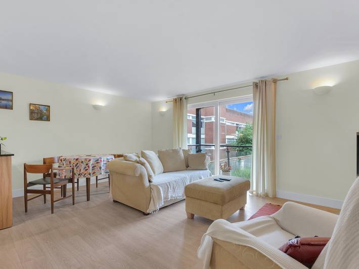 Glamping for 3 people, with balcony and garden in Canterbury
