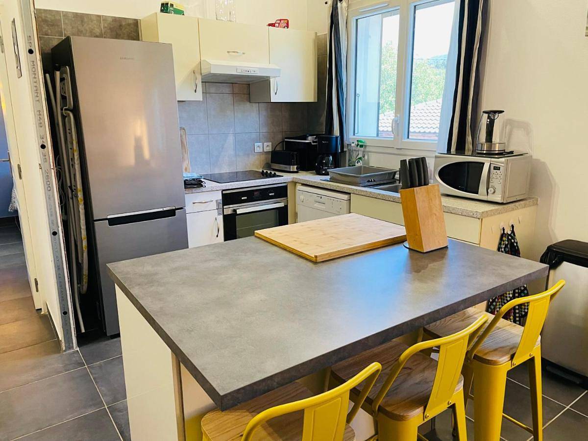 Appartement entier, Appartement T2 - Côté Montagne - Les appartements de Lucie à Allinges in Allinges, Région de Thonon-les-Bains